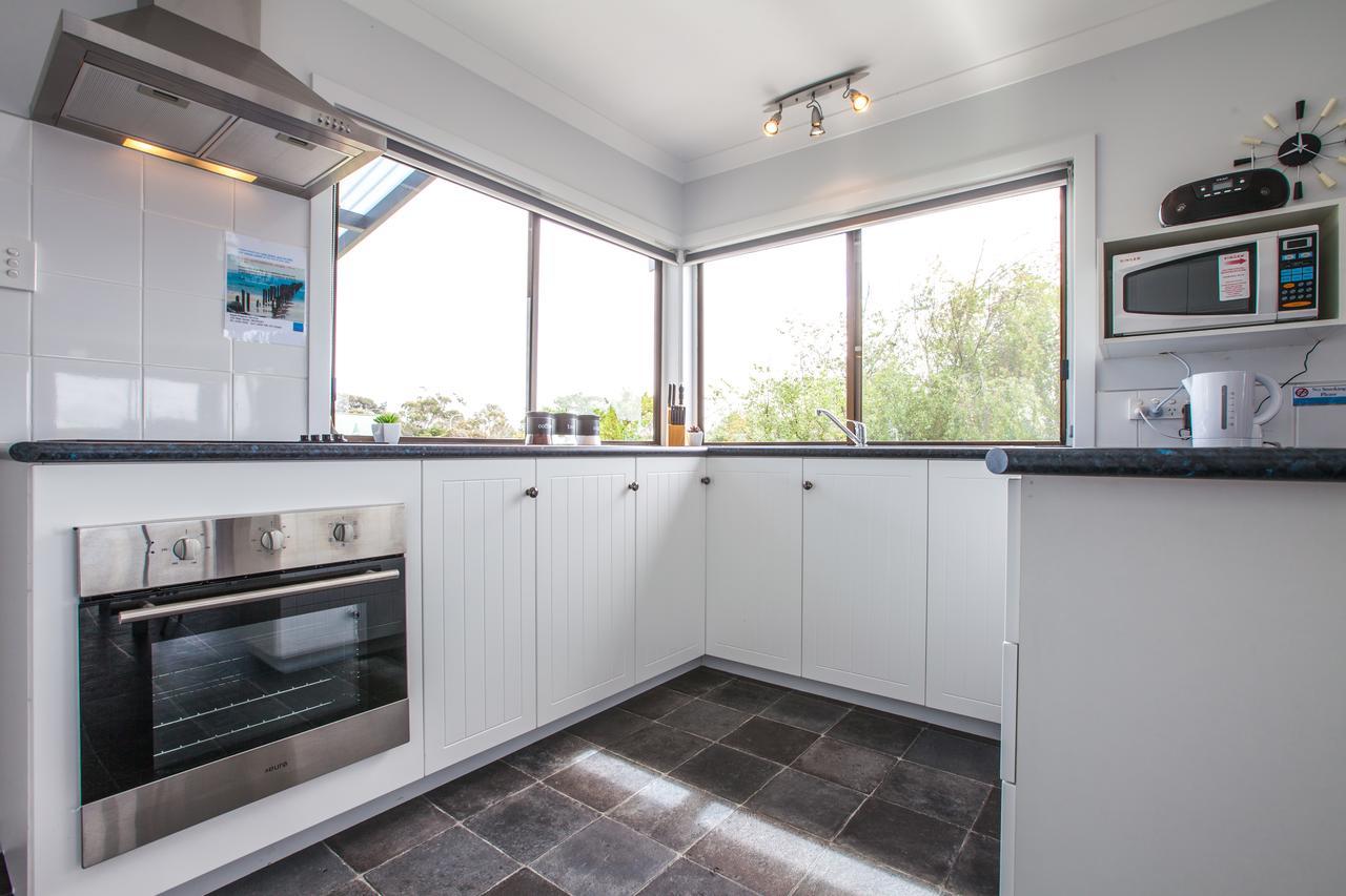 Bircoo Cottage Beach And Golf Getaway Bridport Eksteriør billede